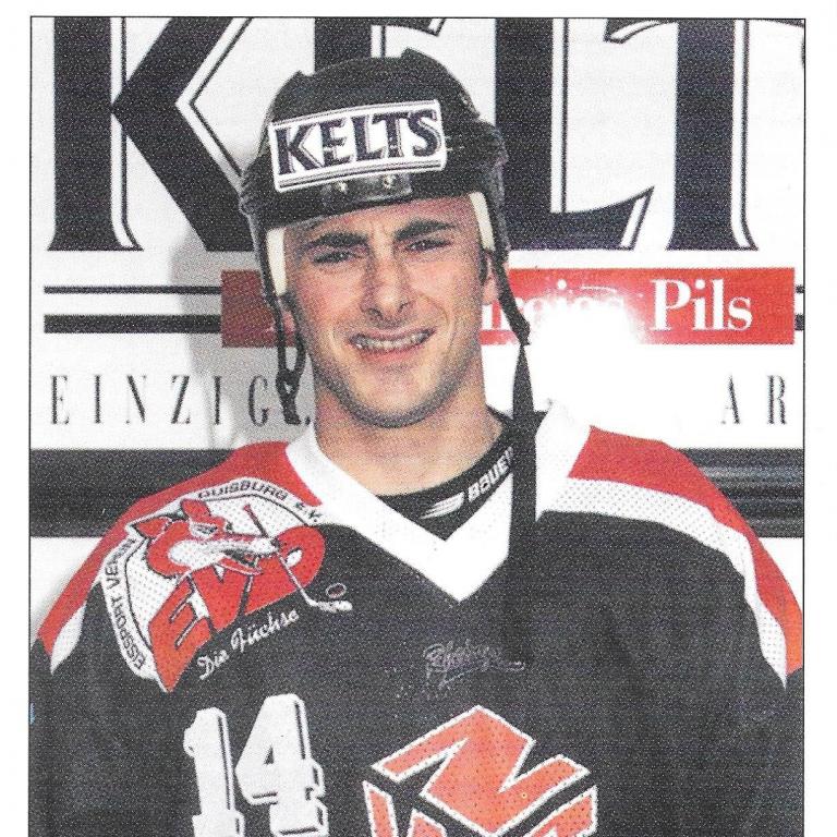 1998-99_06_Stacey Prevost