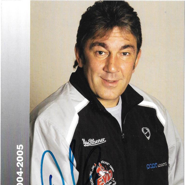 2004-05_01_Trainer Dieter Hegen
