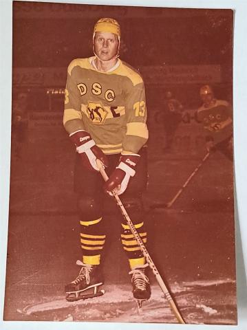 1975_76_Jack Decloe_vorne_Ralf Wank